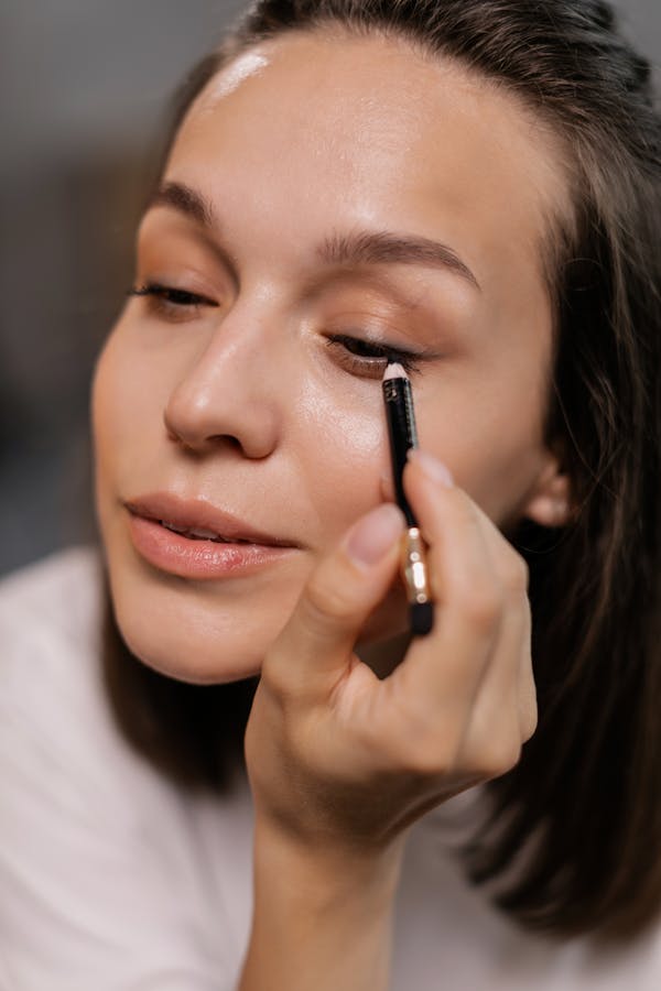 Basic Makeup Tips For Beginner